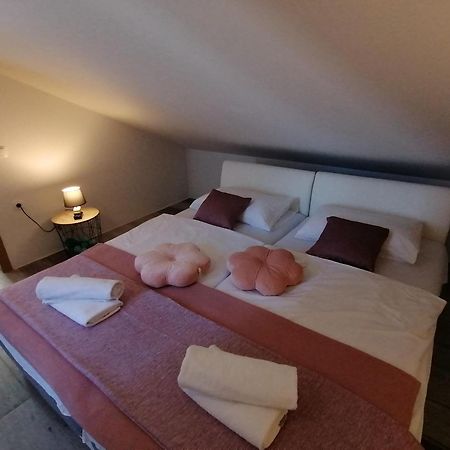 Villa Cesarica Novalja Kültér fotó